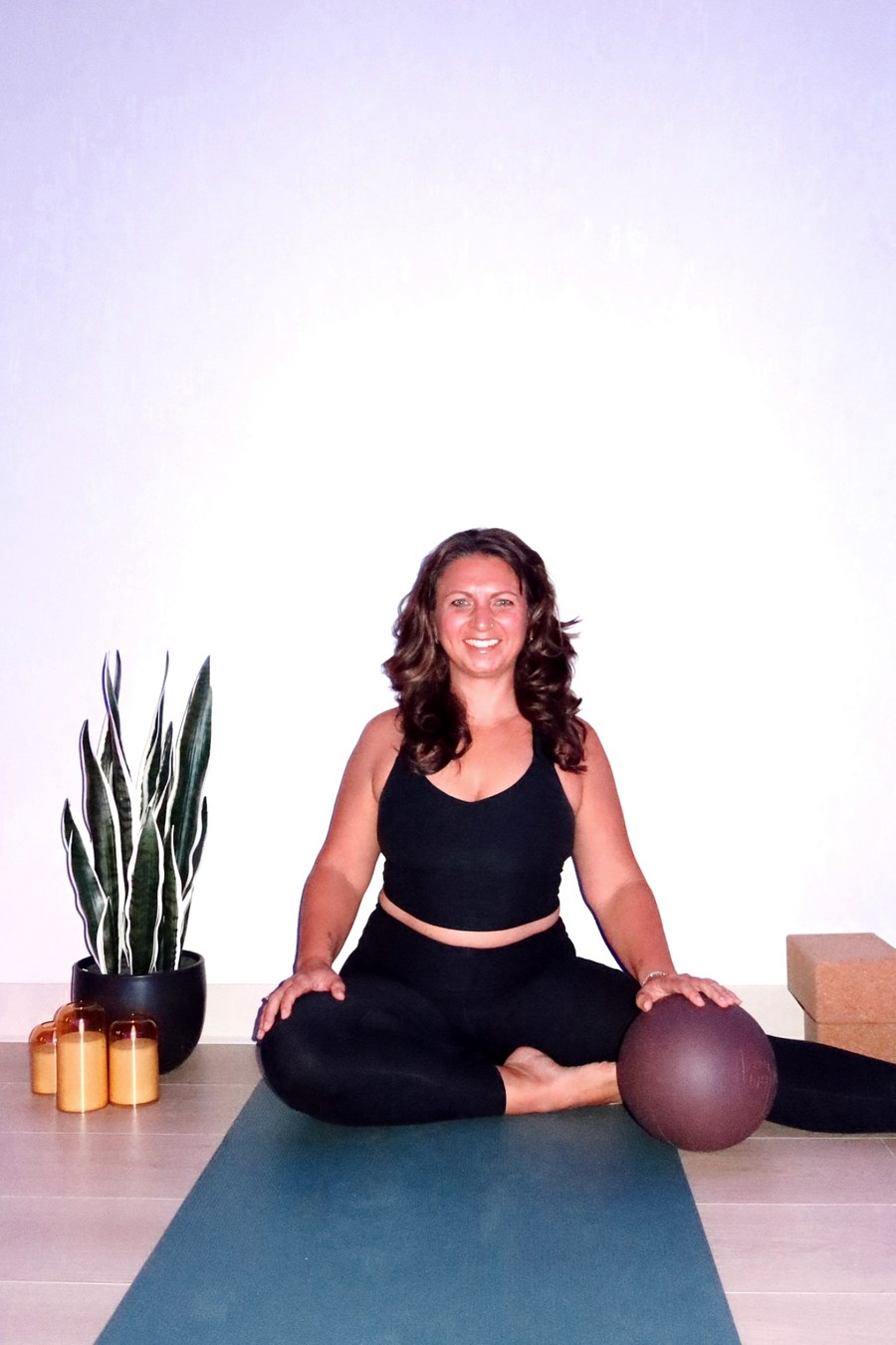 Leigh, yoga teacher at Enerjia